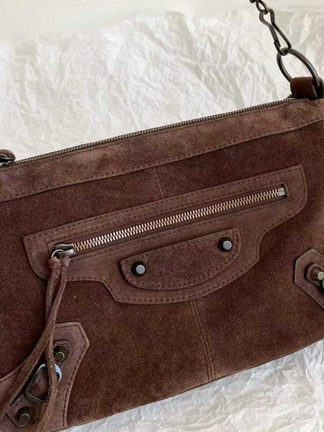 Balenciaga Women’s Le City Hobo Bag view 4