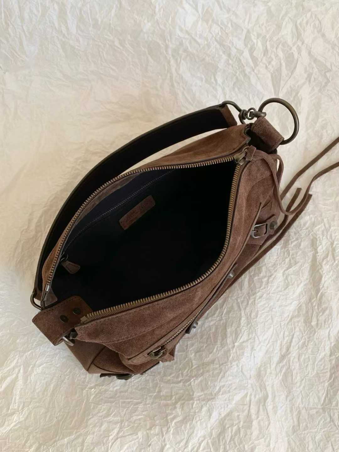 Balenciaga Women’s Le City Hobo Bag view 8