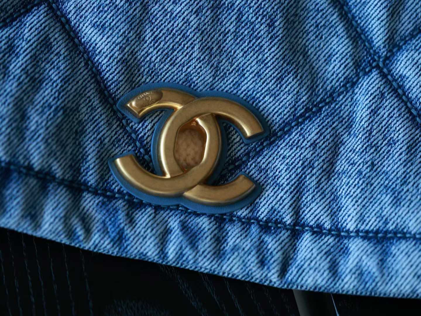 Chanel Hobo Bag view 3