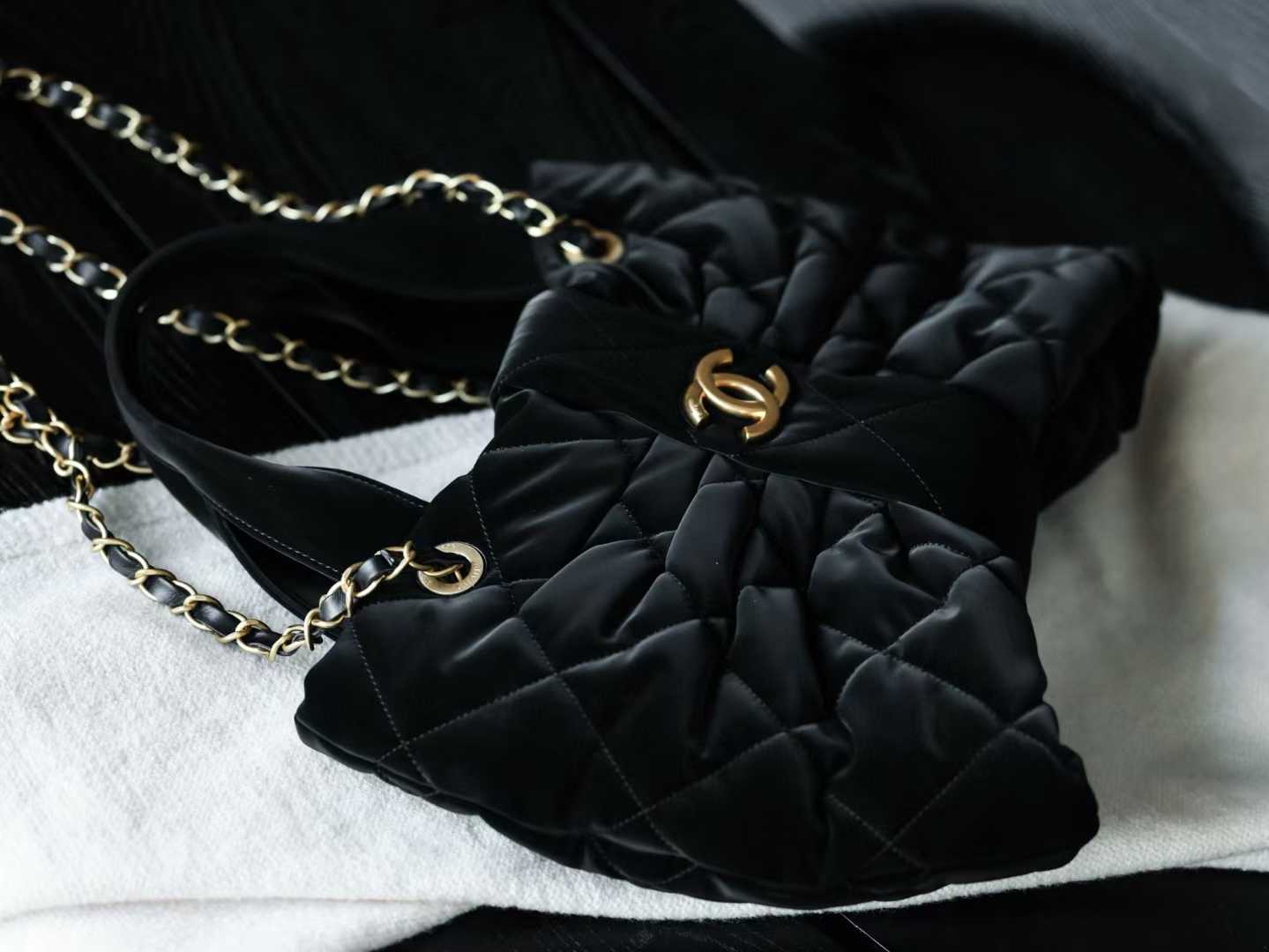Chanel Bow Bag view 9