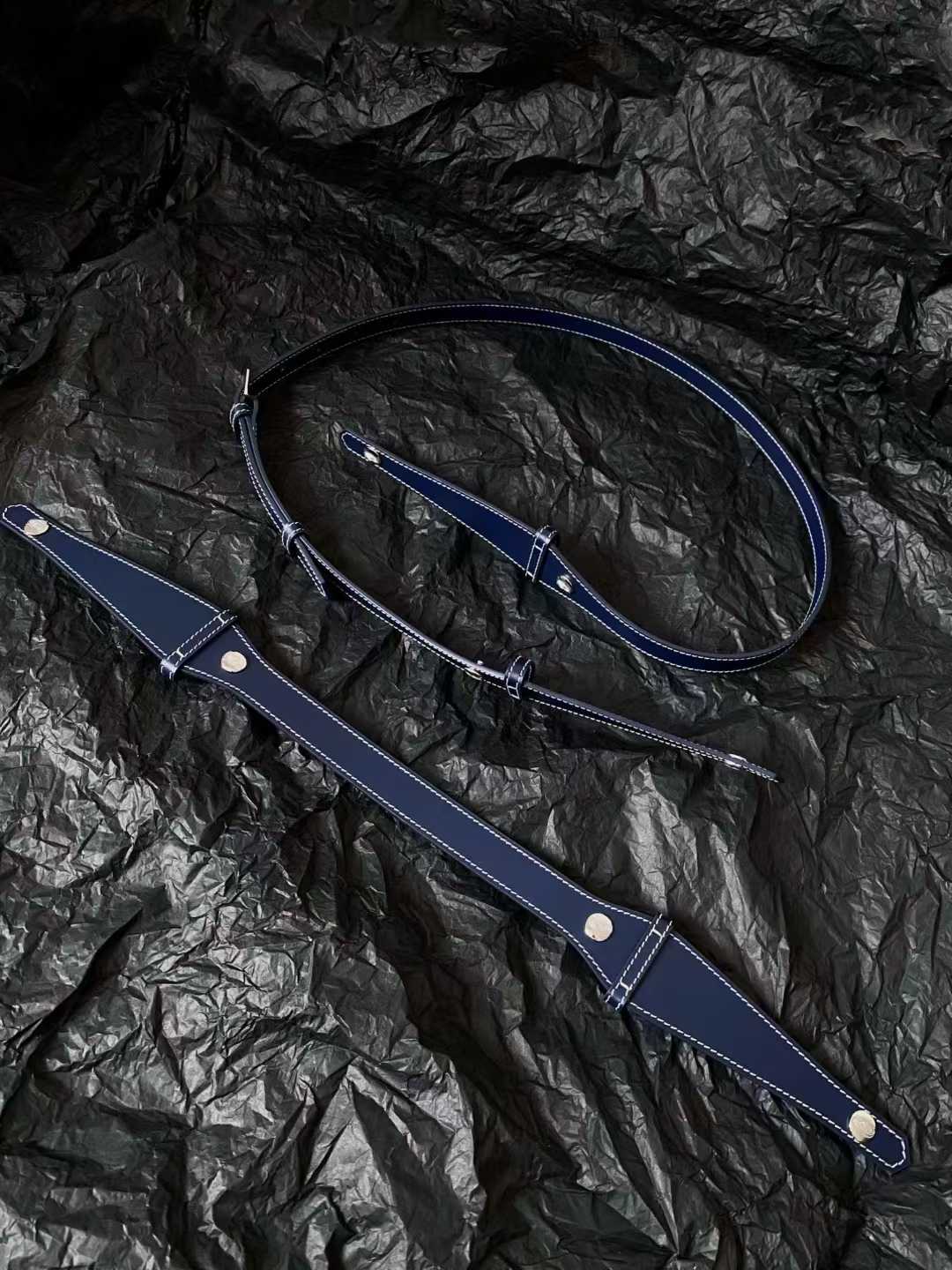 Goyard Cuir MM Strap view 18