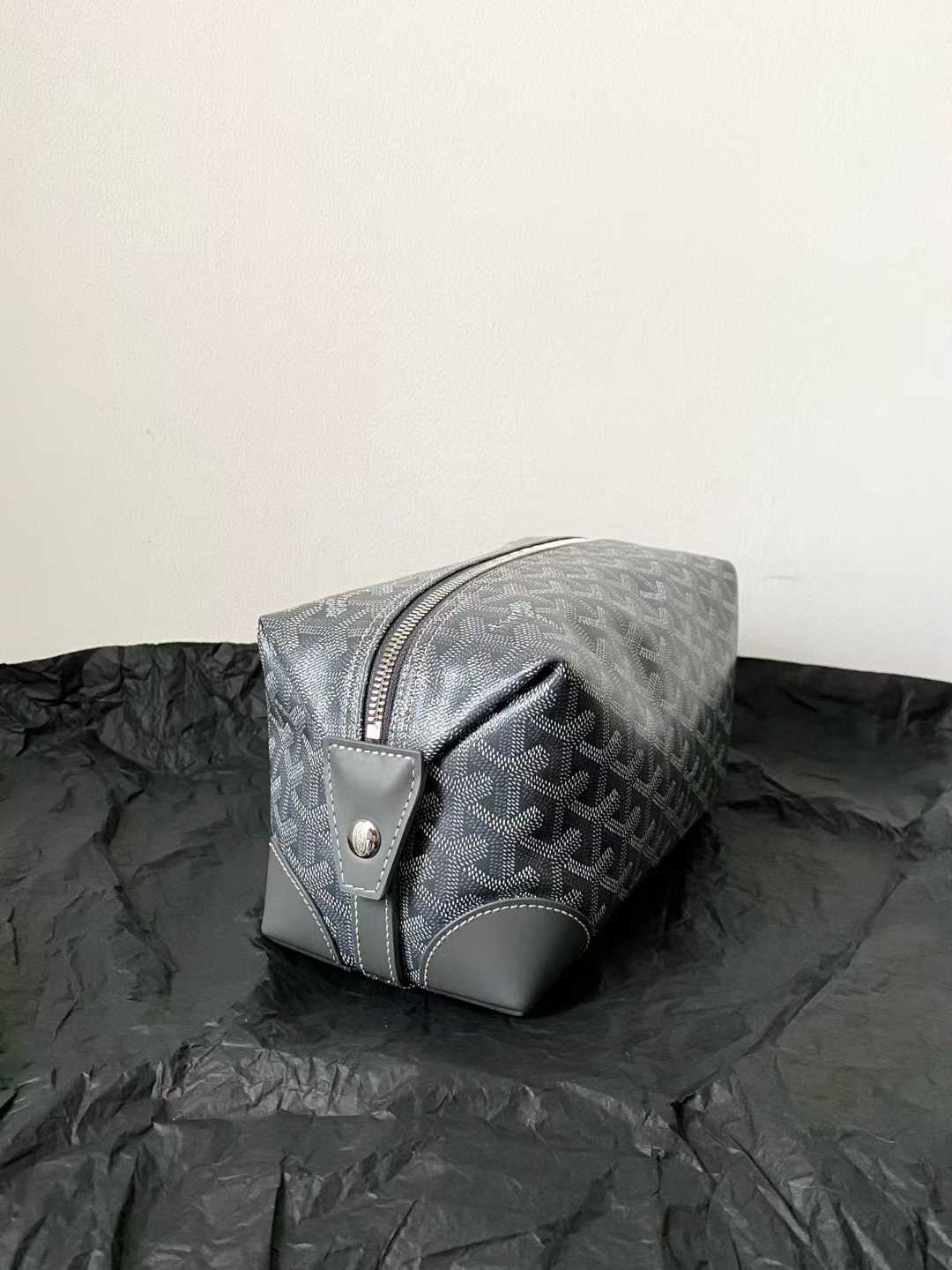 Goyard Bowling 25 Toiletry Bag view 2