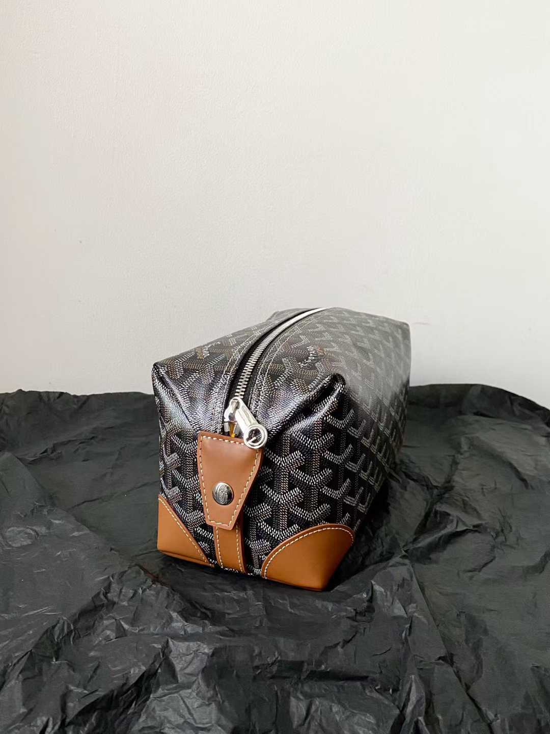 Goyard Bowling 25 Toiletry Bag view 6