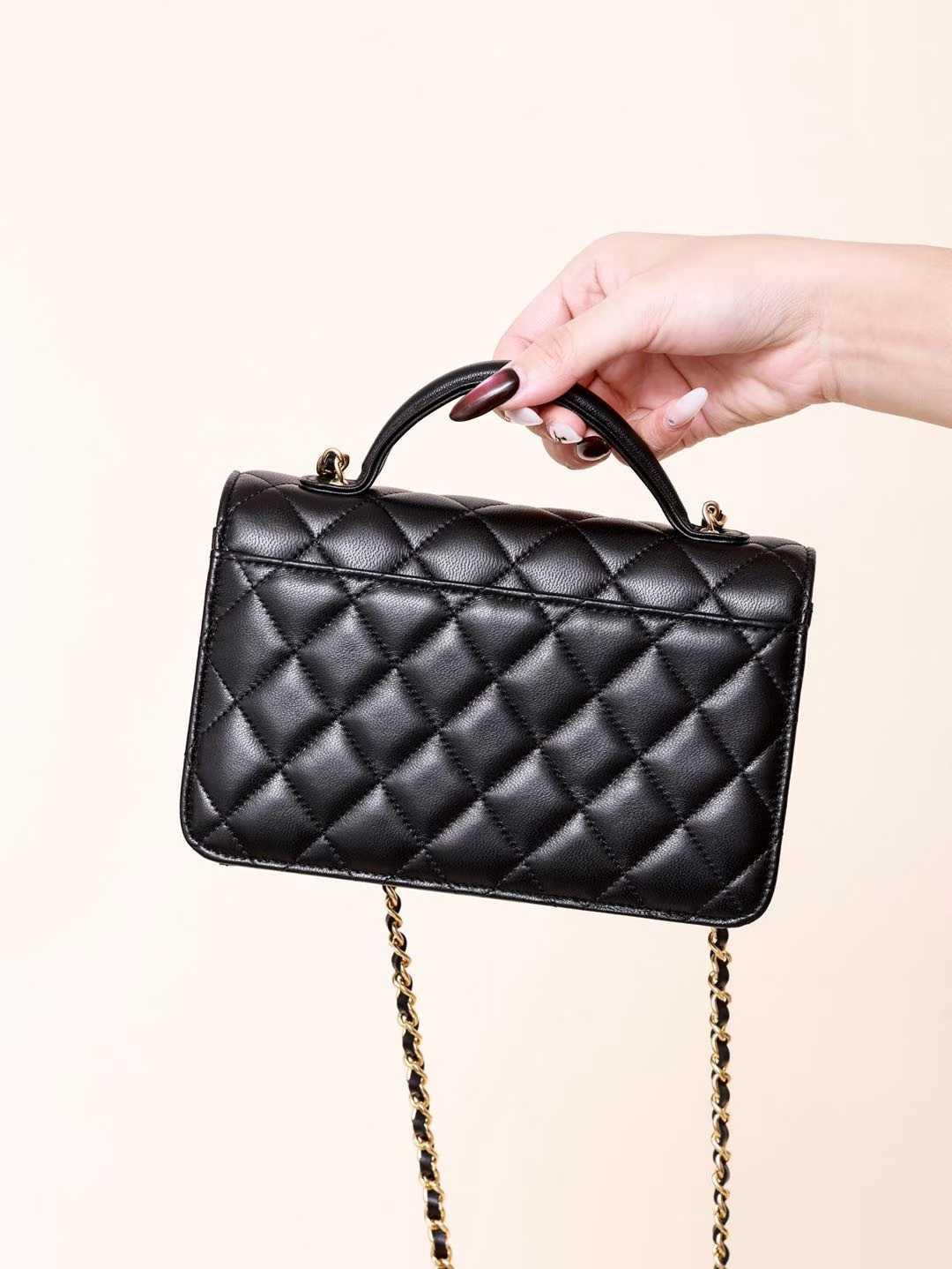 Chanel 25B MINI Postman’s bag view 2