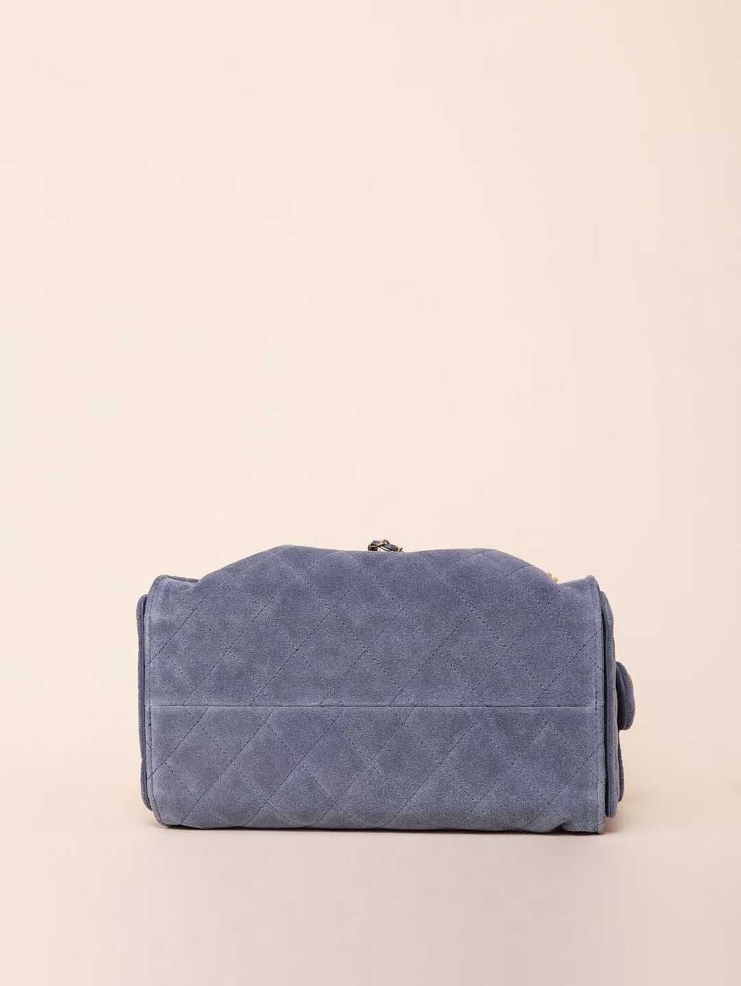 Chanel 25 Handbag view 3