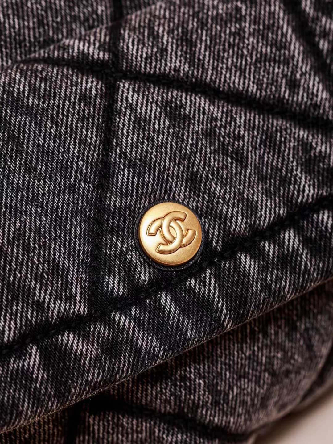 Chanel Hobo Bag view 8