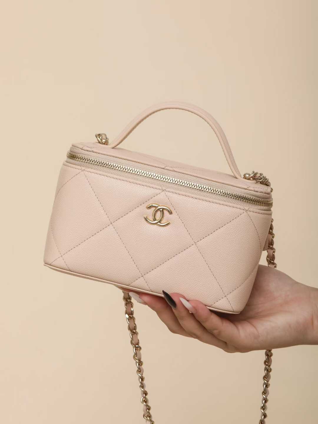 Chanel Chain makeup bag view 1
