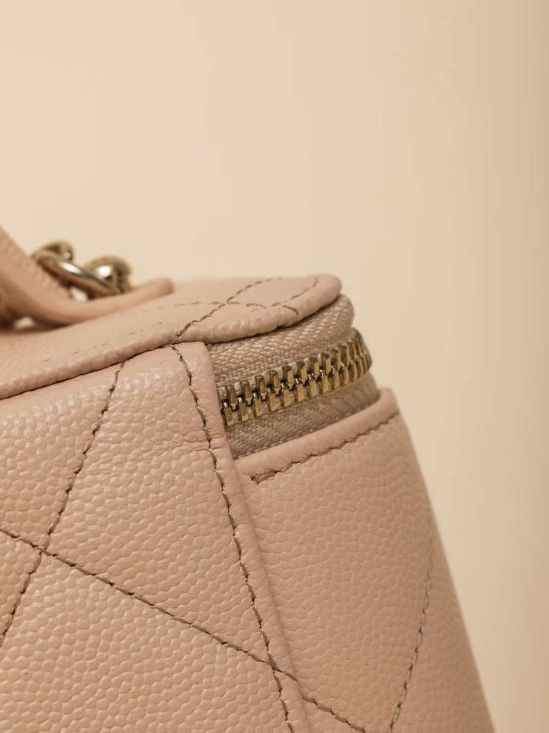 Chanel Chain makeup bag view 4