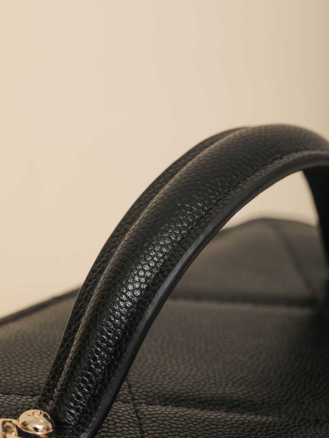 Chanel Chain makeup bag view 8