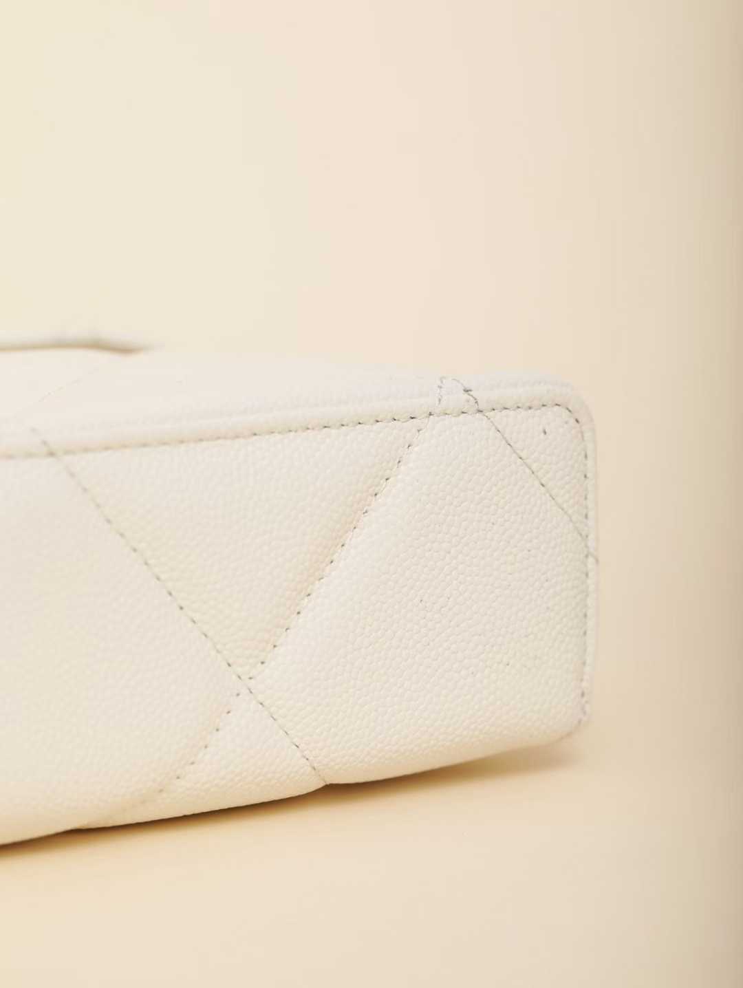Chanel Chain makeup bag view 7