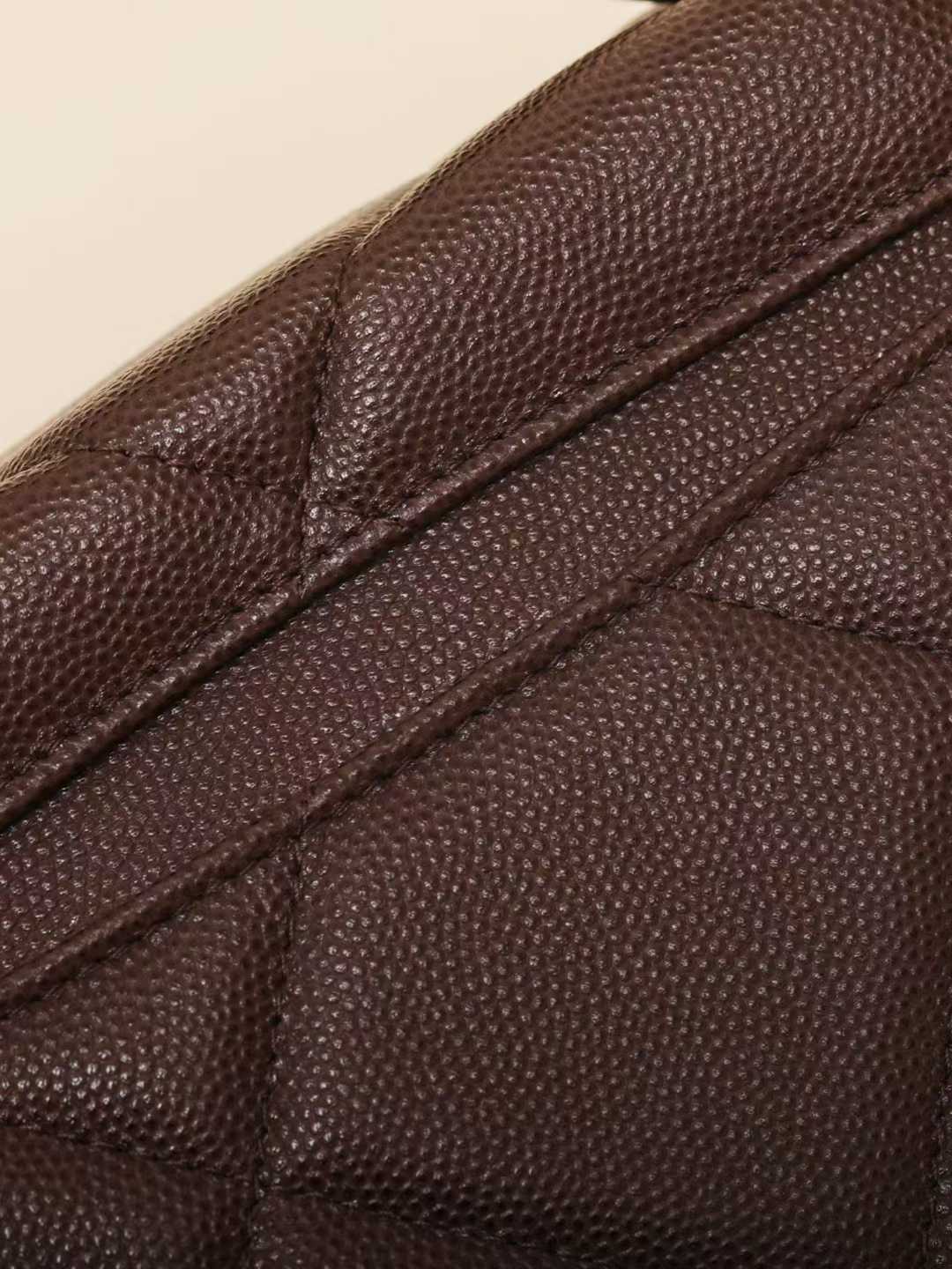 Chanel Chain makeup bag view 7