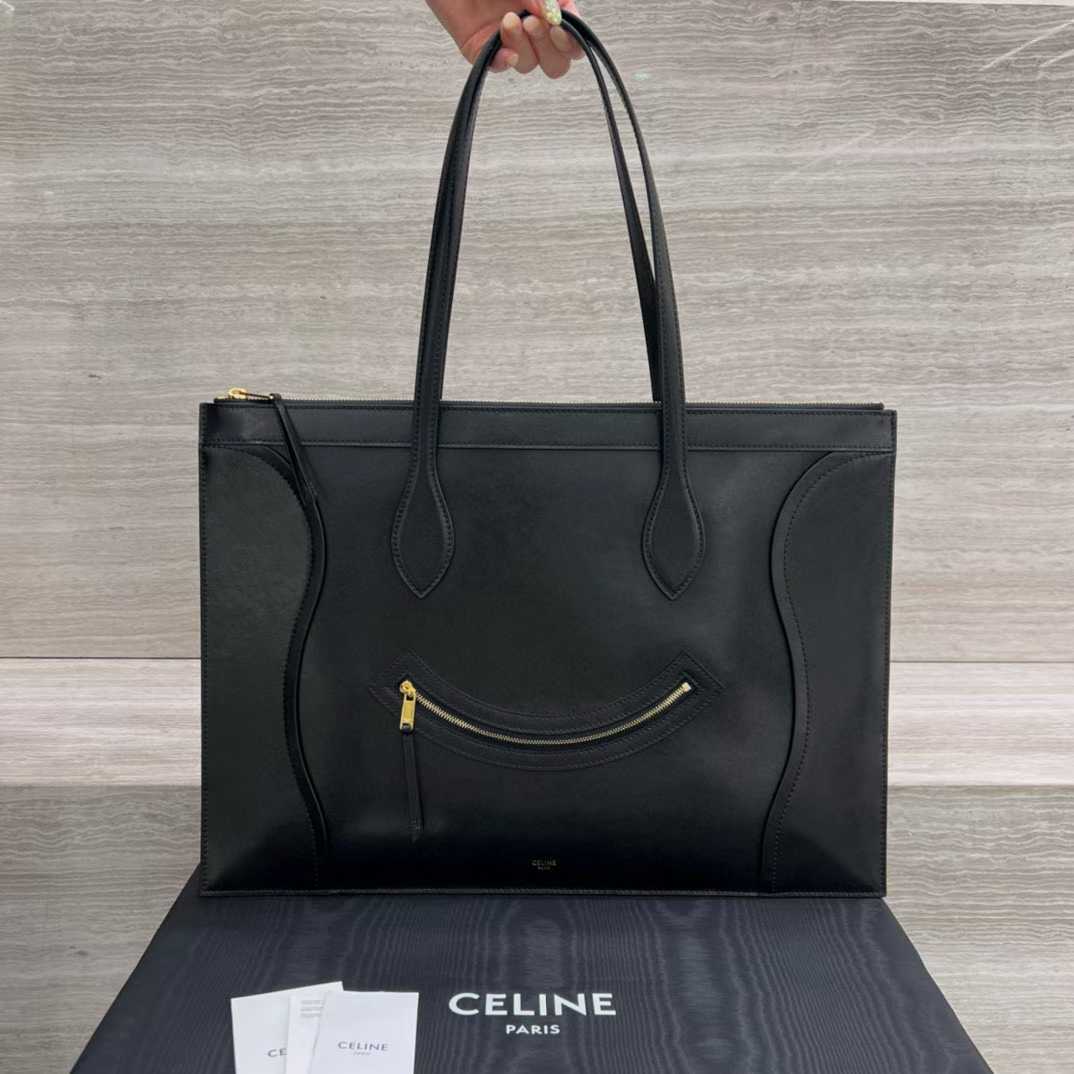 Celine Flat Cabas New Luggage In Glossy Calfskin view 1