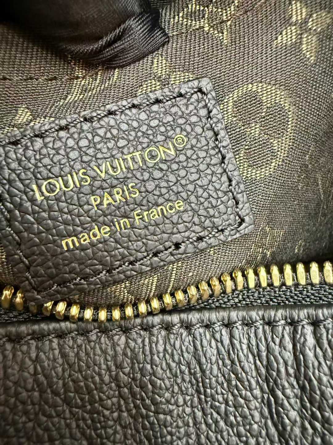 Louis Vuitton Express Bag view 3
