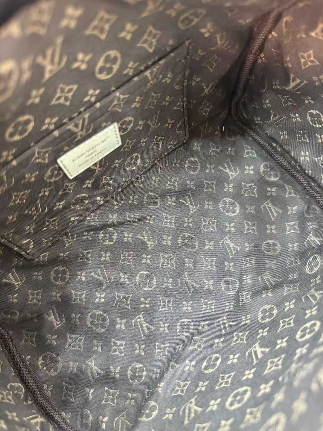 Louis Vuitton Express Bag view 3