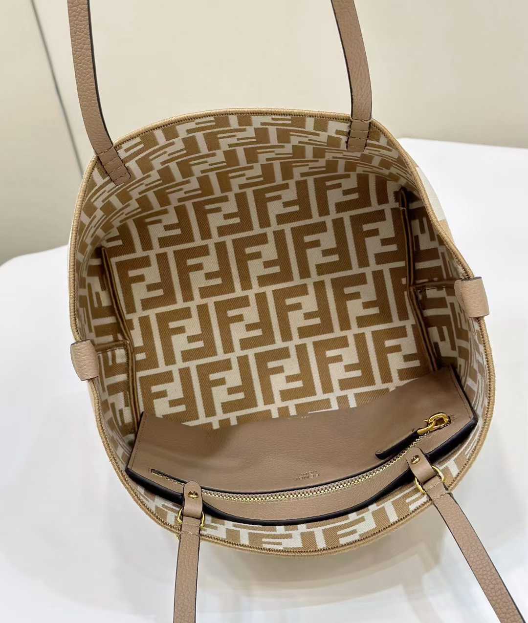 Fendi Roll SMALL view 8