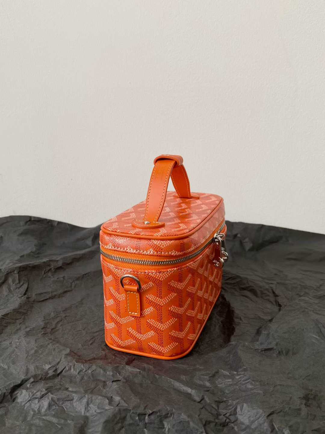 Goyard Muse Mini Vanity view 3