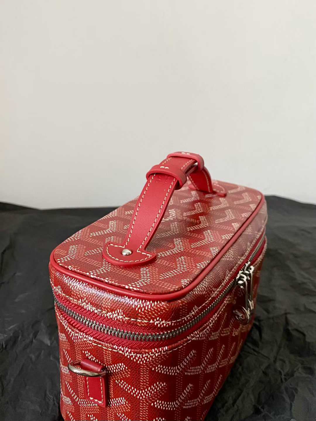 Goyard Muse Mini Vanity view 7
