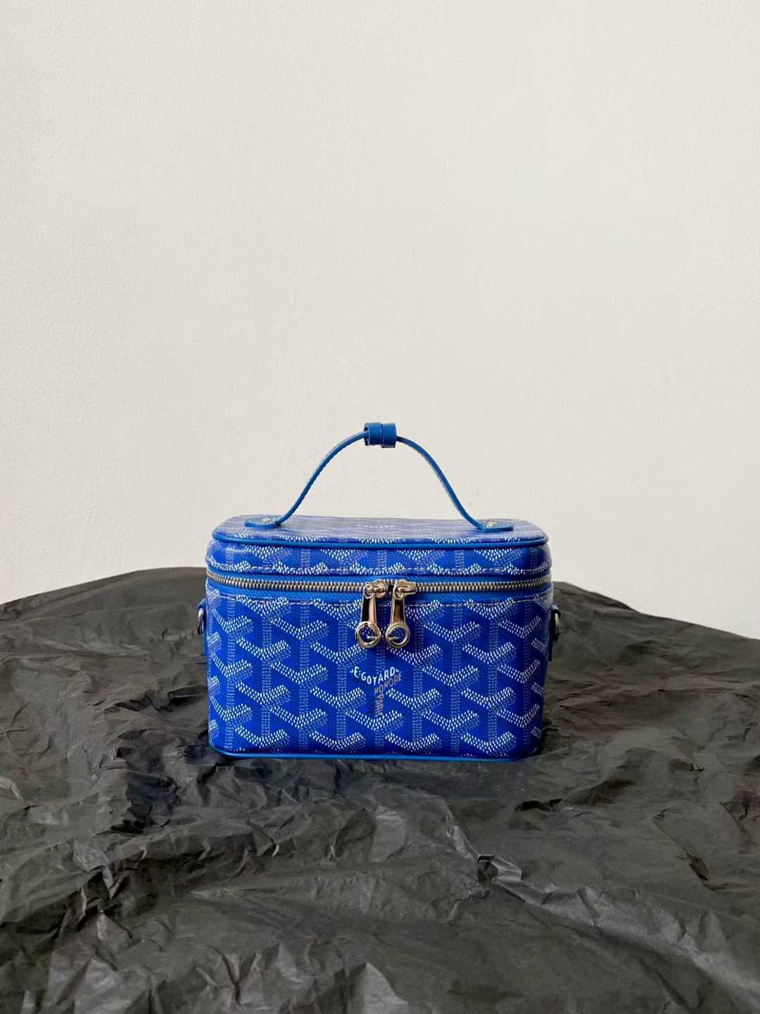 Goyard Muse Mini Vanity view 2