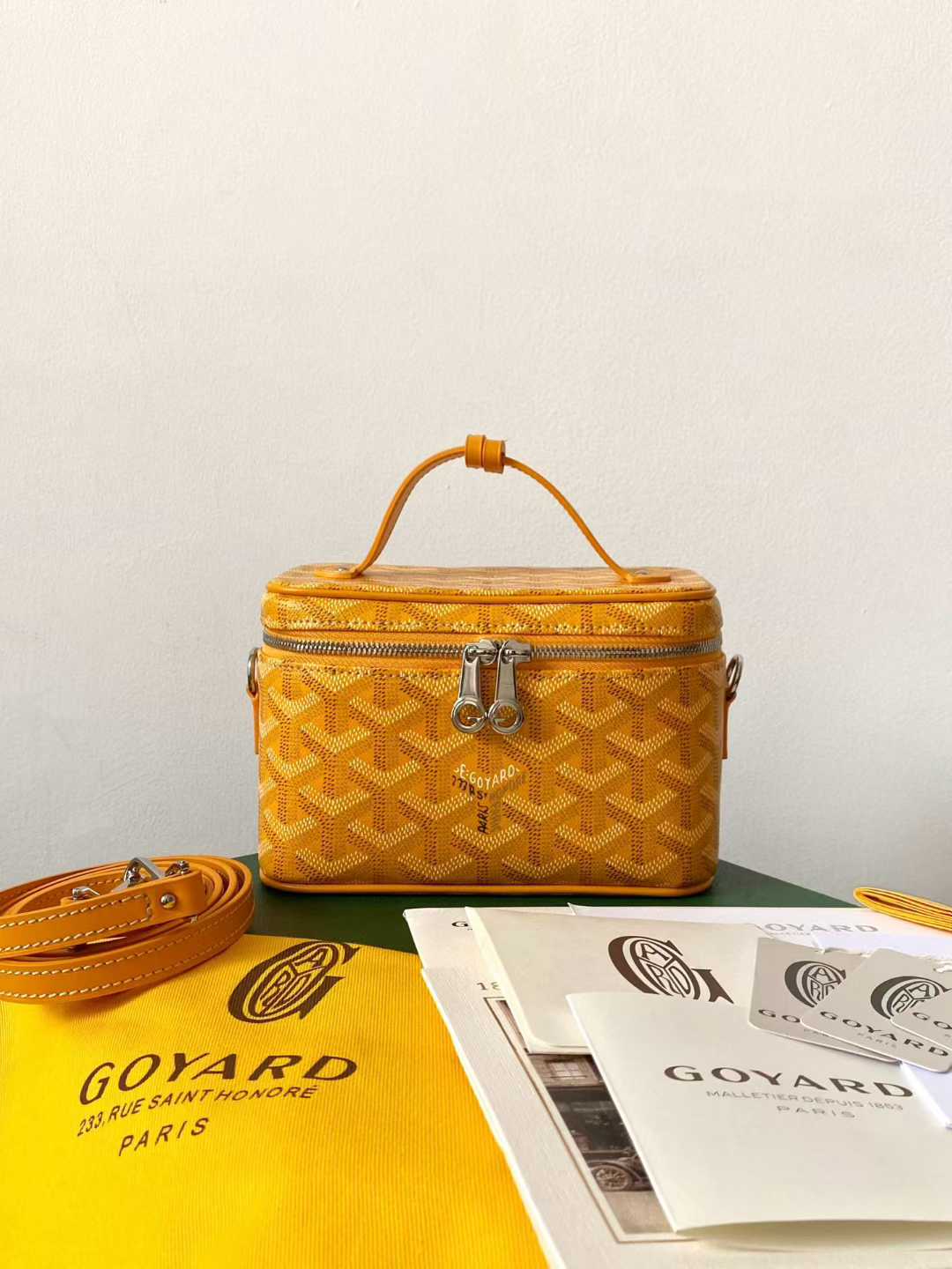 Goyard Muse Mini Vanity view 1