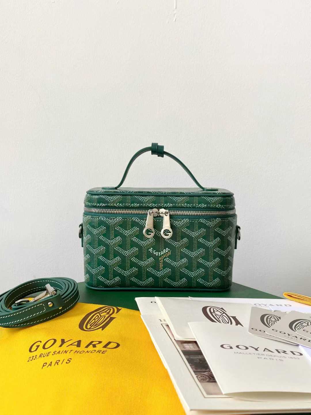 Goyard Muse Mini Vanity view 1