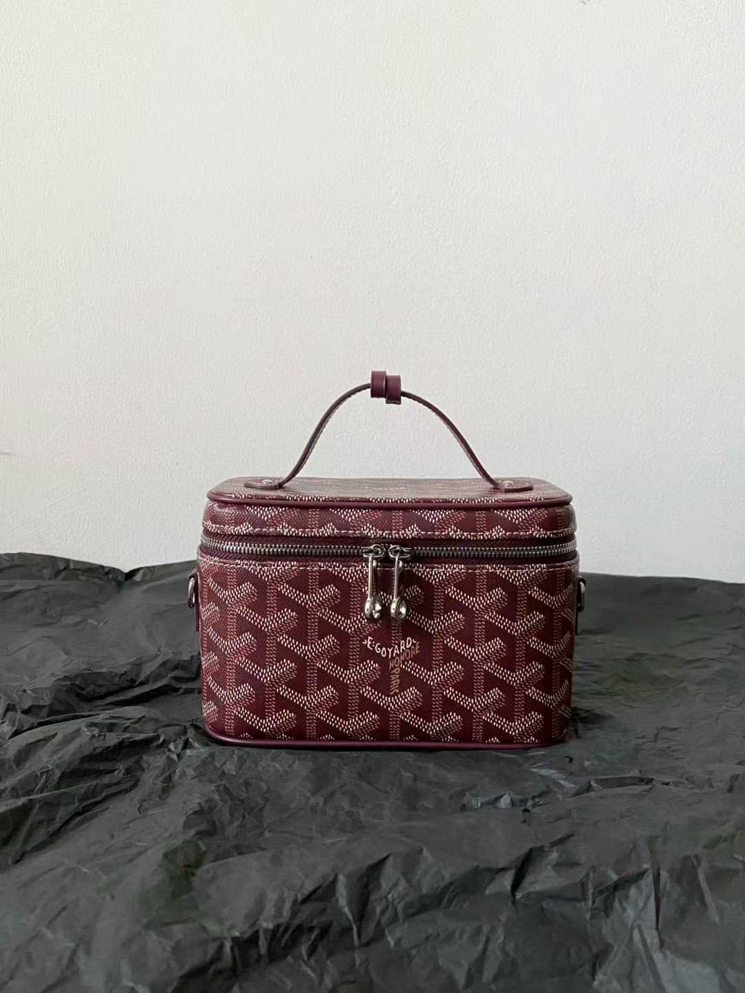 Goyard Muse Mini Vanity view 2