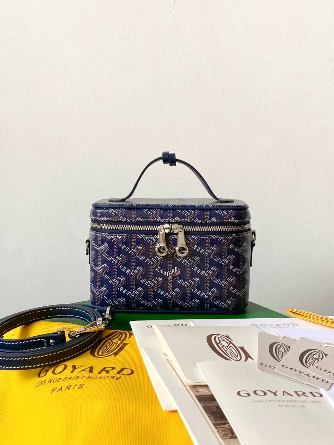 Goyard Muse Mini Vanity view 1