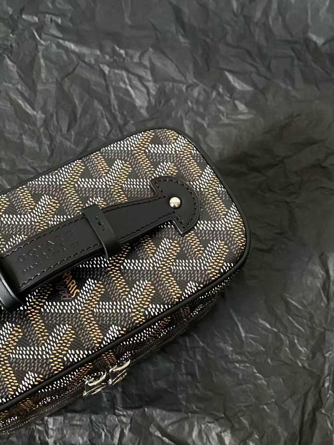 Goyard Muse Mini Vanity view 7
