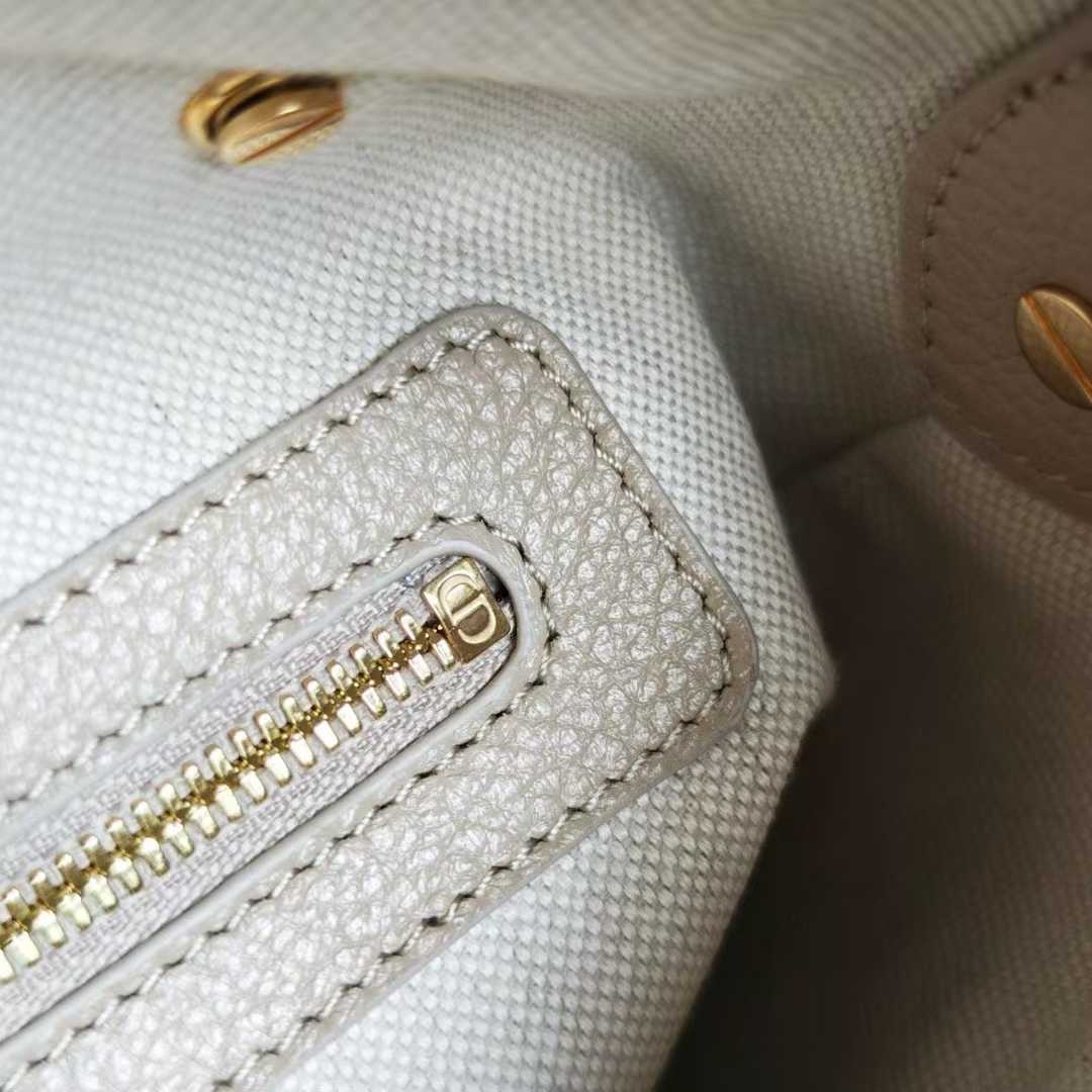 Dior Voyage Bag view 8