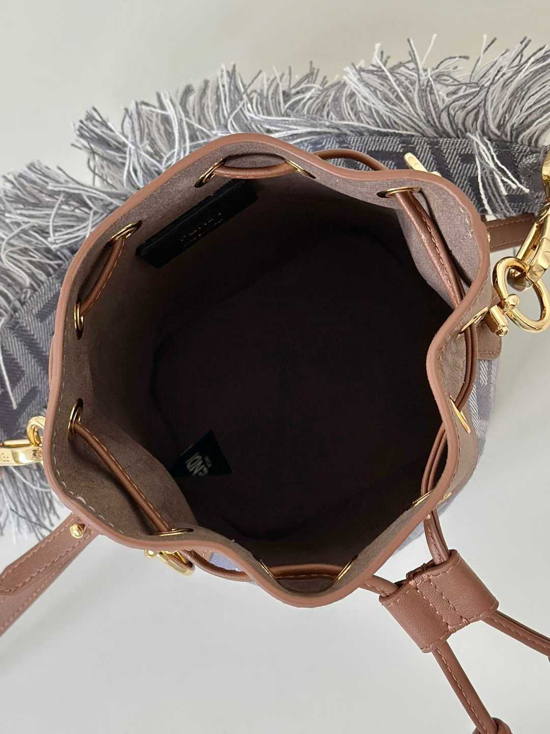 Fendi Mon Tresor view 9