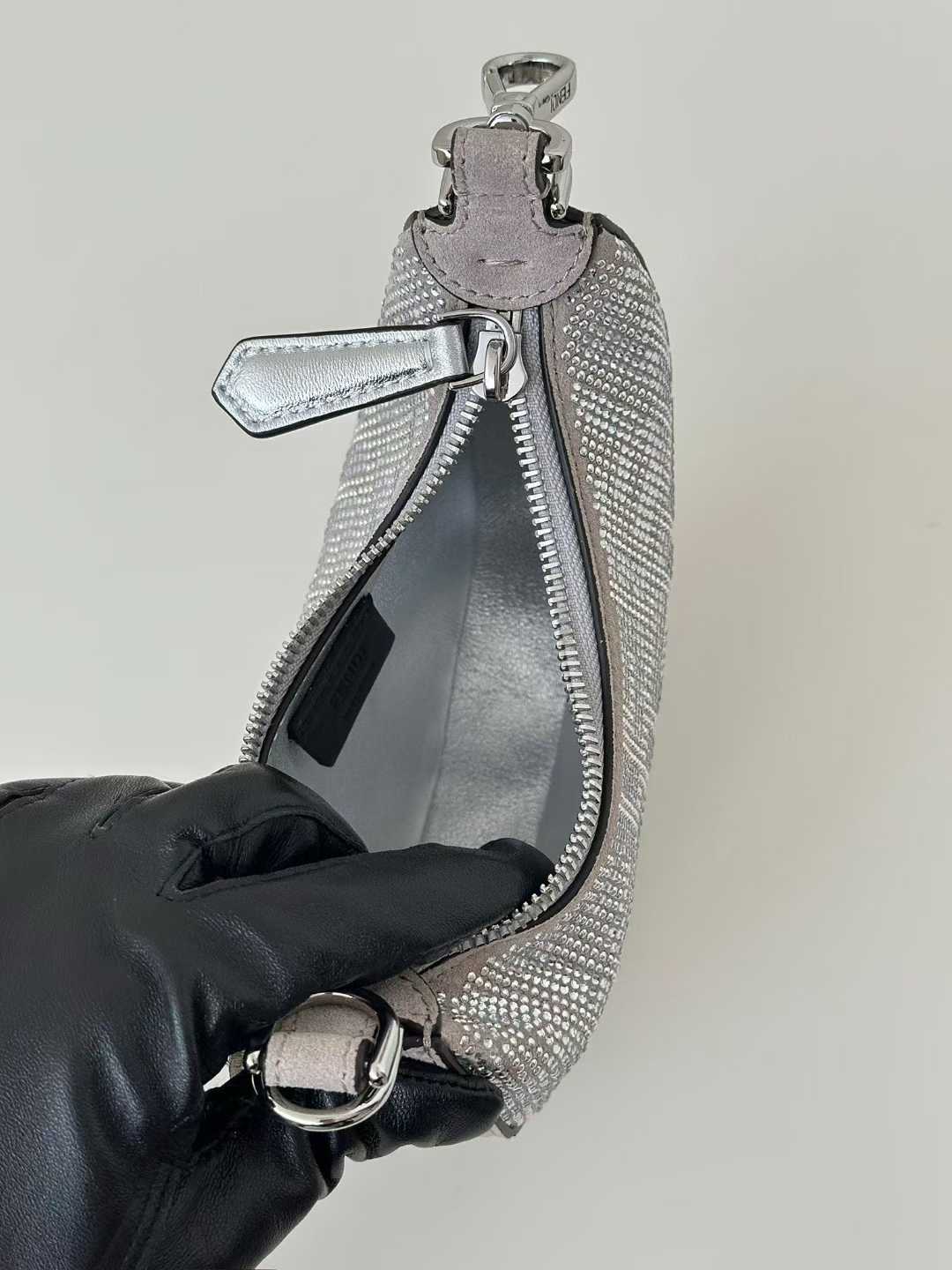 Fendi graphy NANO (The chain is equipped separately ) view 8