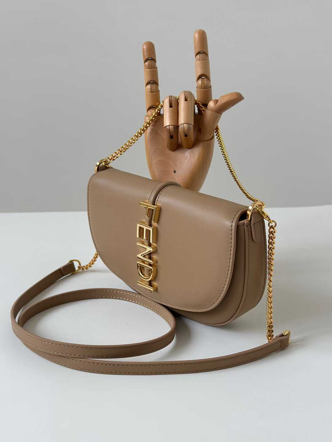 Fendi graphy Wallet on Chain view 2