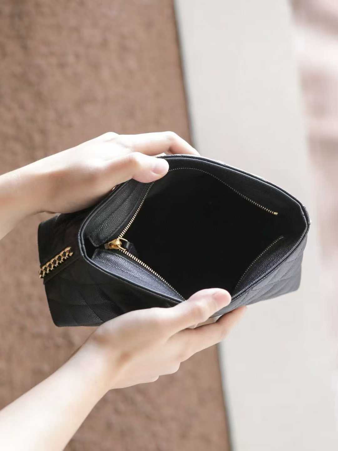 Chanel Washpack view 3