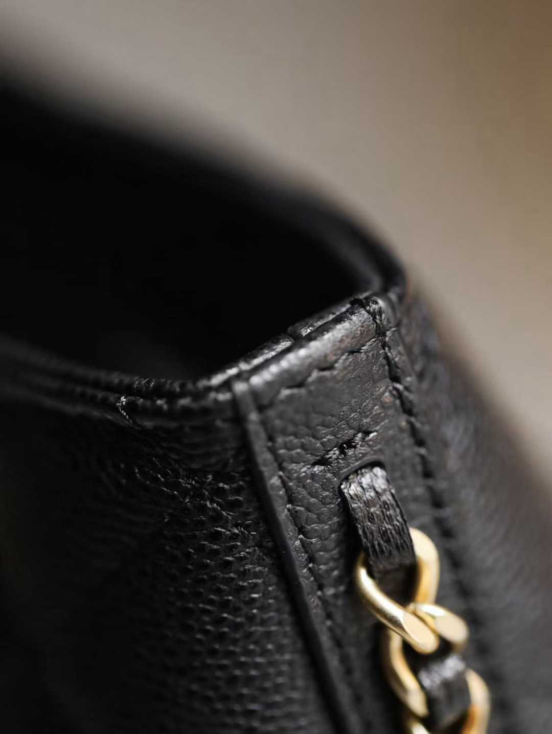 Chanel Washpack view 7