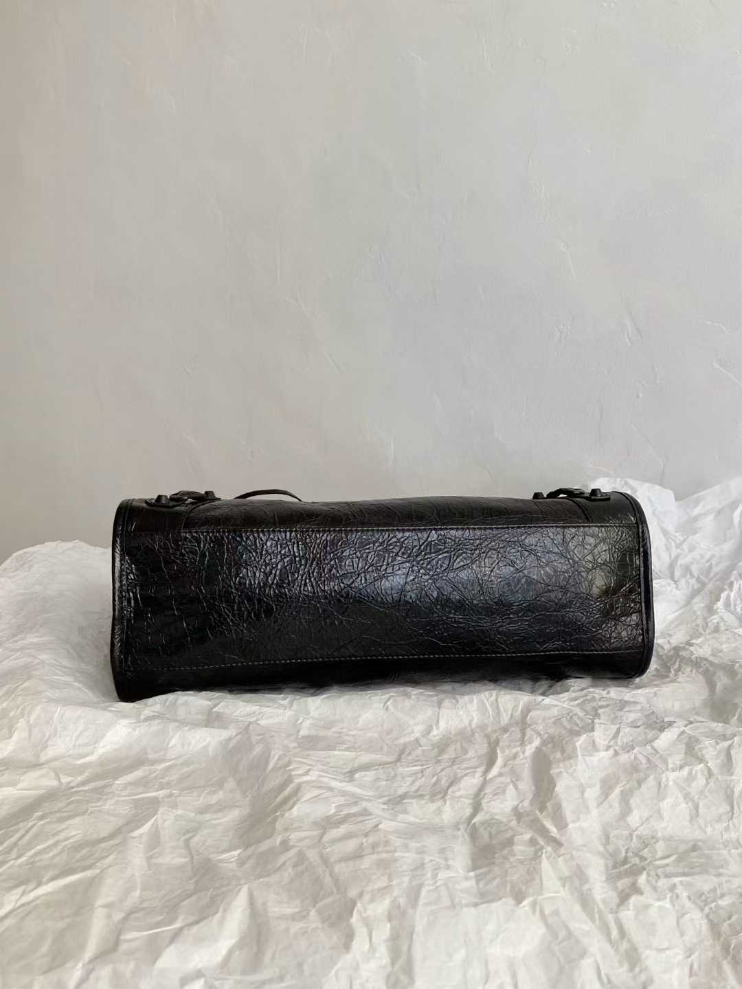 Balenciaga Le City Bag view 4