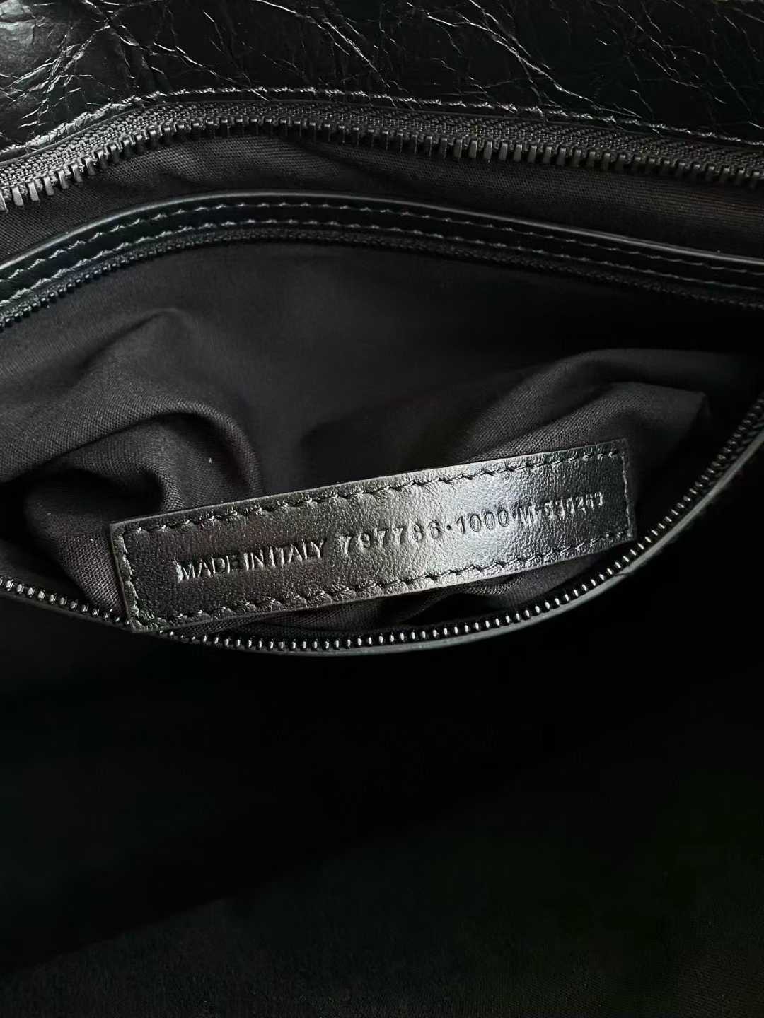 Balenciaga Le City Bag view 8