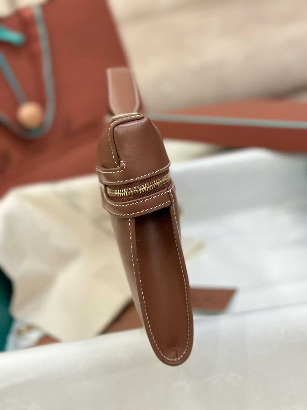 Loro Piana Extra Clutch L36 view 6