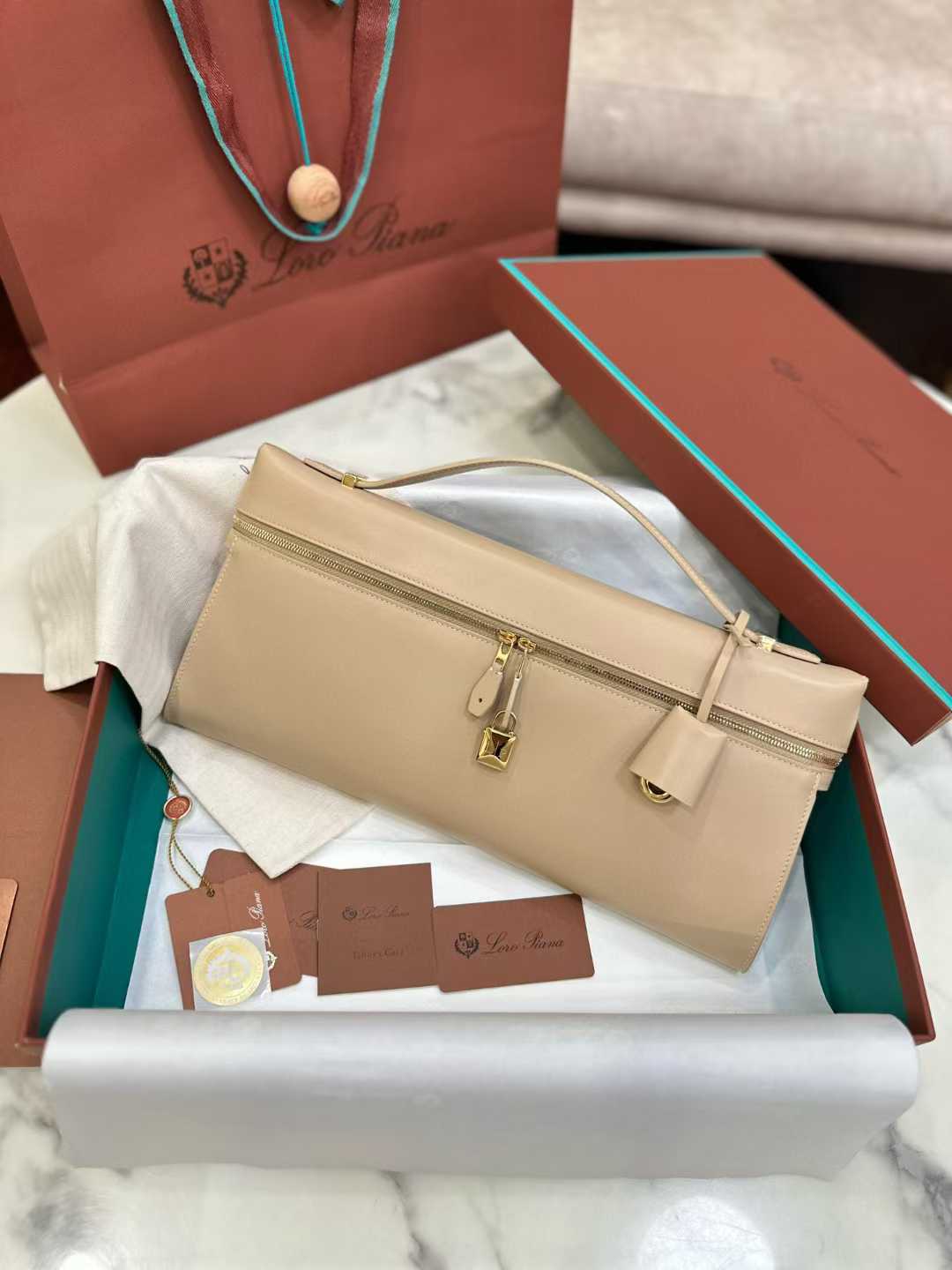 Loro Piana Extra Clutch L36 view 2