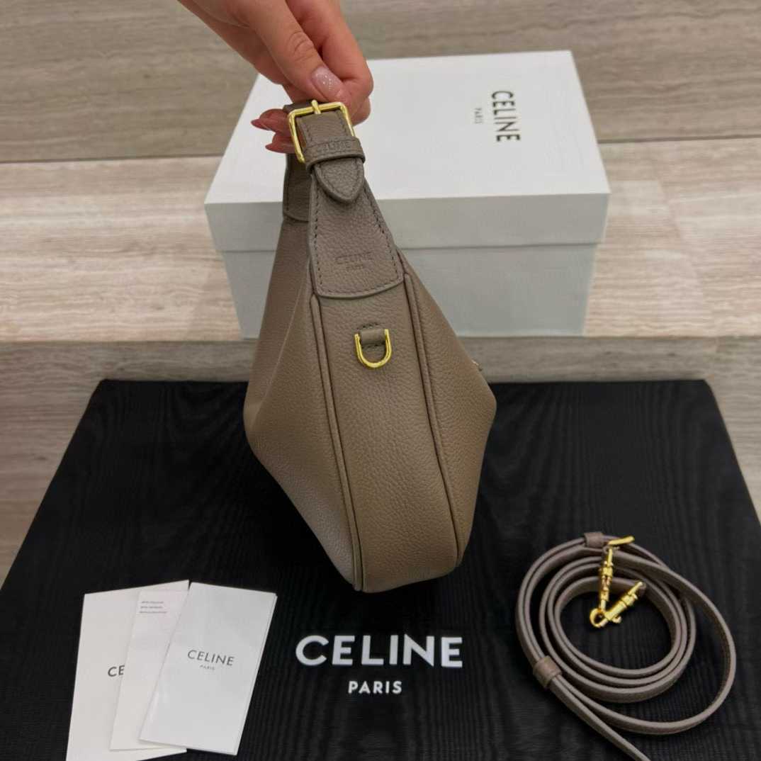 Celine Teen Lulu IN Grained calfskin view 2