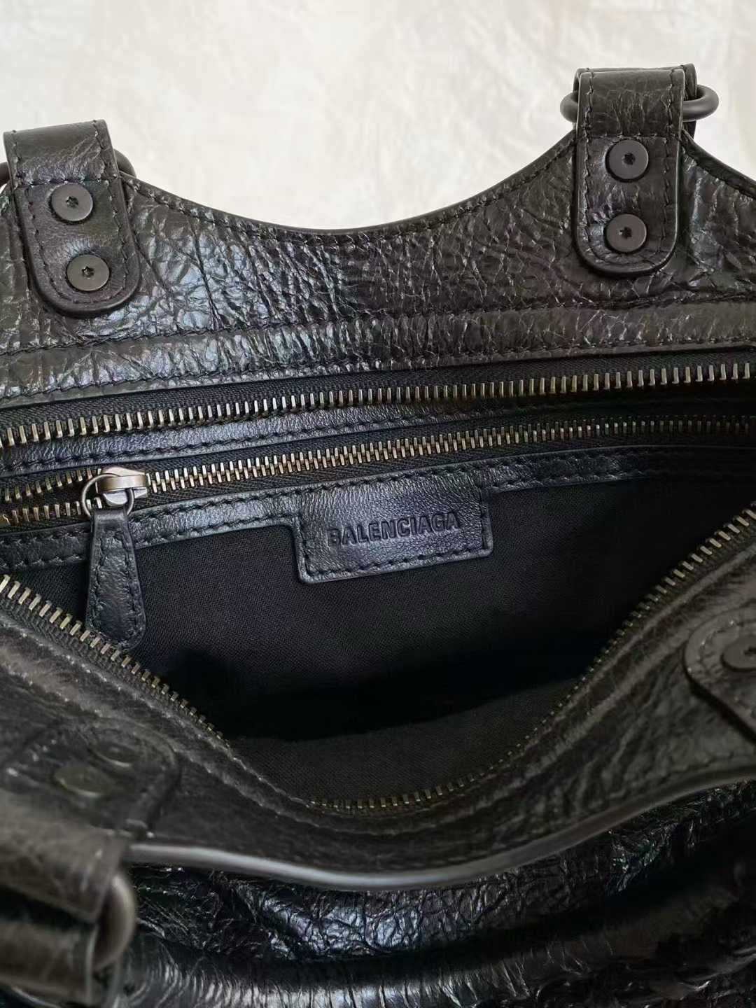 Balenciaga le city Bowling motorcycle bag view 6