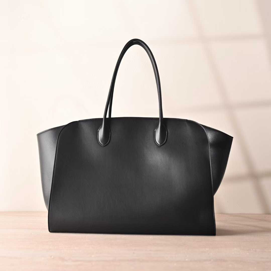 The Row Marlo Leather handbags view 10