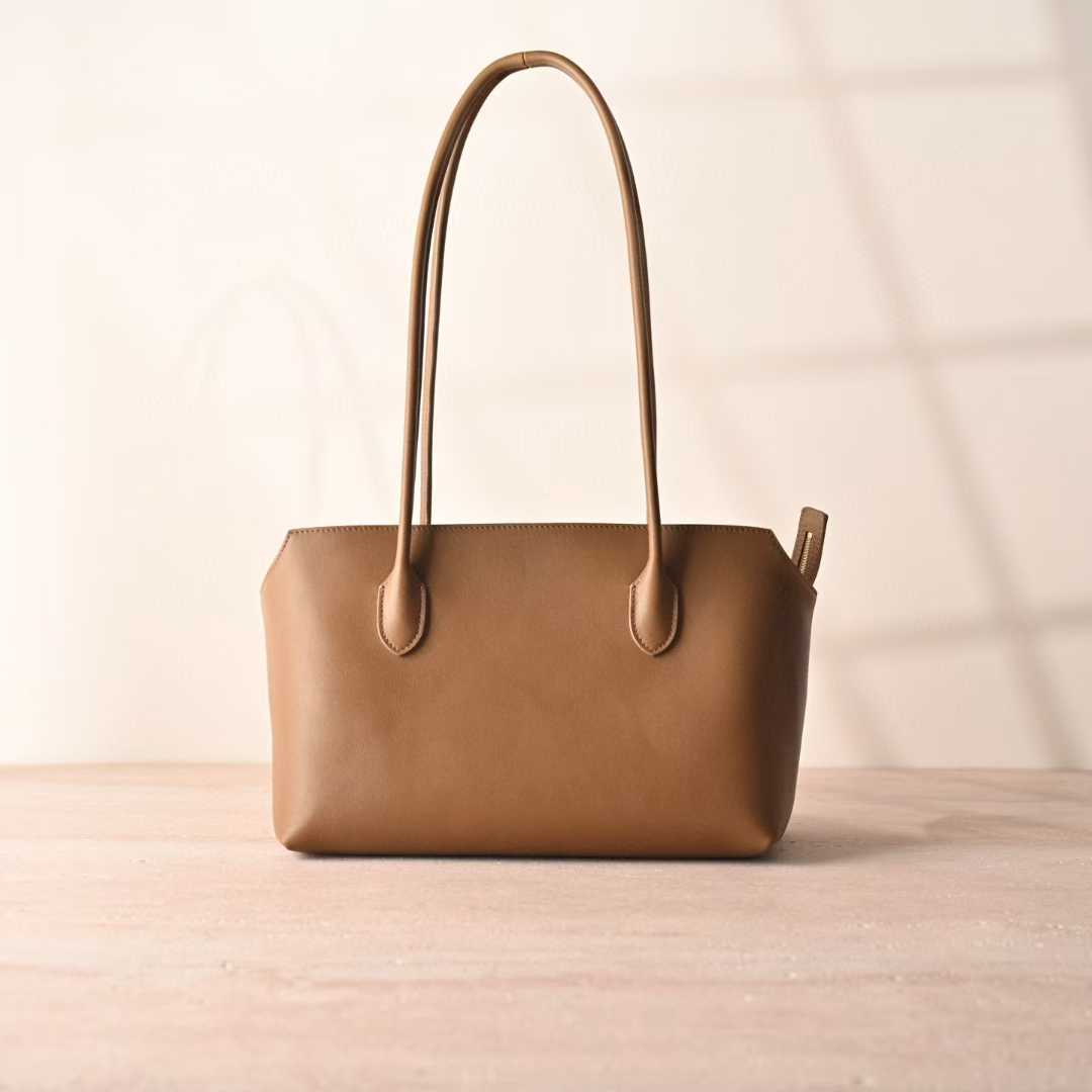 The Row Terrasse Leather handbags view 1