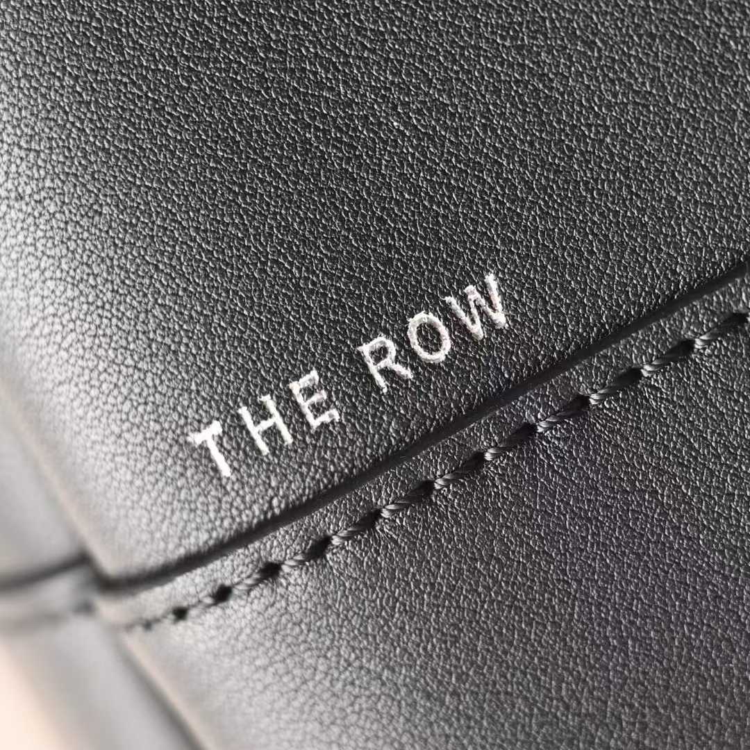 The Row Terrasse Leather handbags view 16