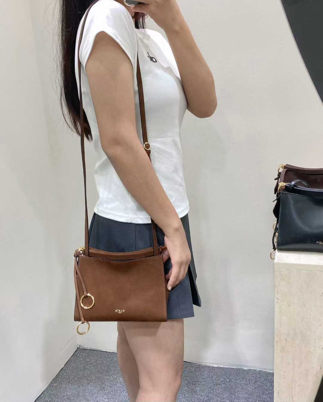 Alaïa Le Click Small Square Bag In Nubuck view 18