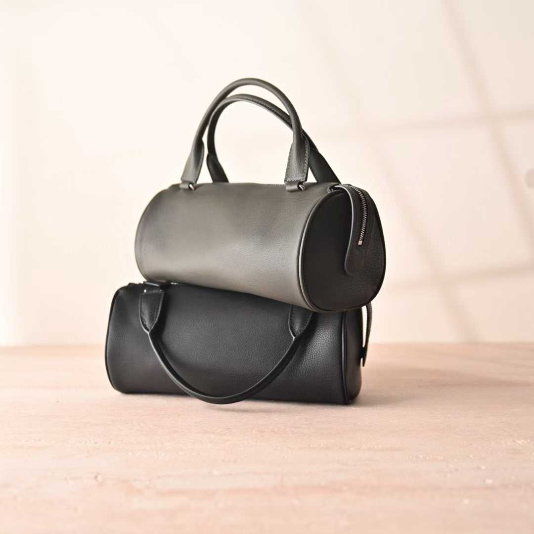 The Row Edith Leather handbags view 10