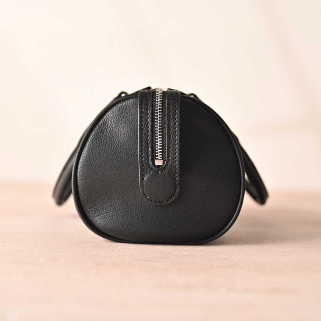 The Row Edith Leather handbags view 4