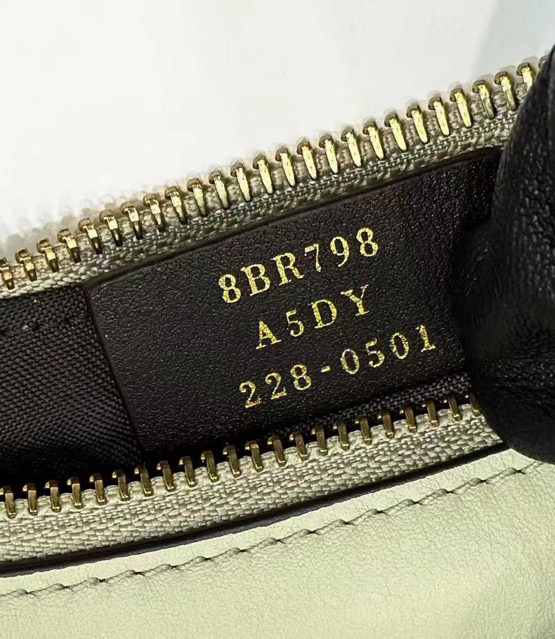 Fendi graphy view 7
