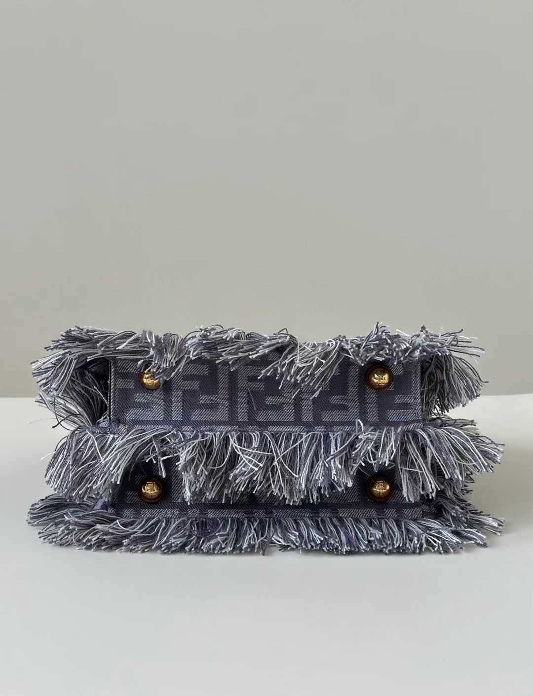 Fendi Peekaboo ISeeU Petite view 3