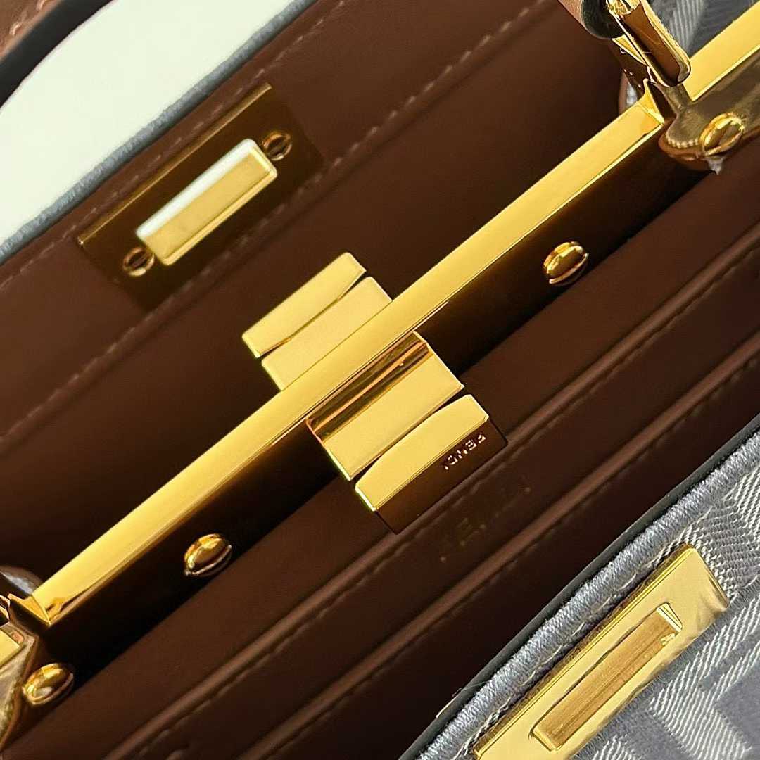 Fendi Peekaboo ISeeU Petite view 6