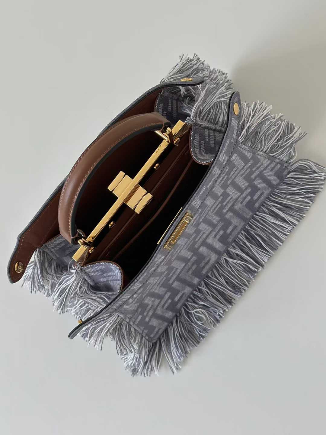 Fendi Peekaboo ISeeU Petite view 9