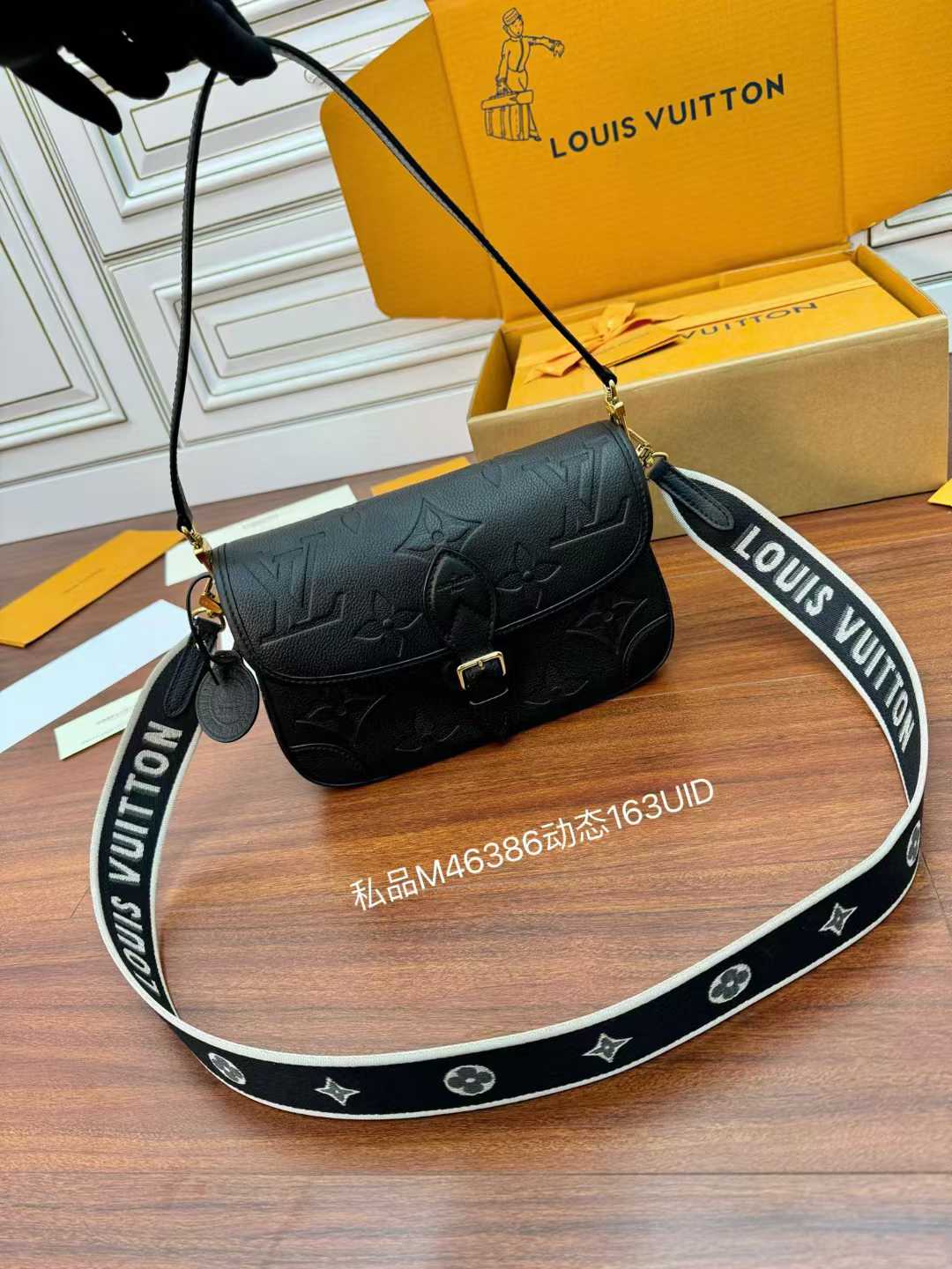 Louis Vuitton Diane Satchel M46386 view 1